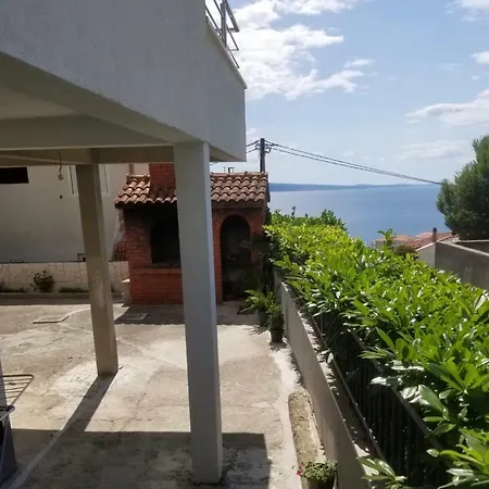 Ines * Omiš
